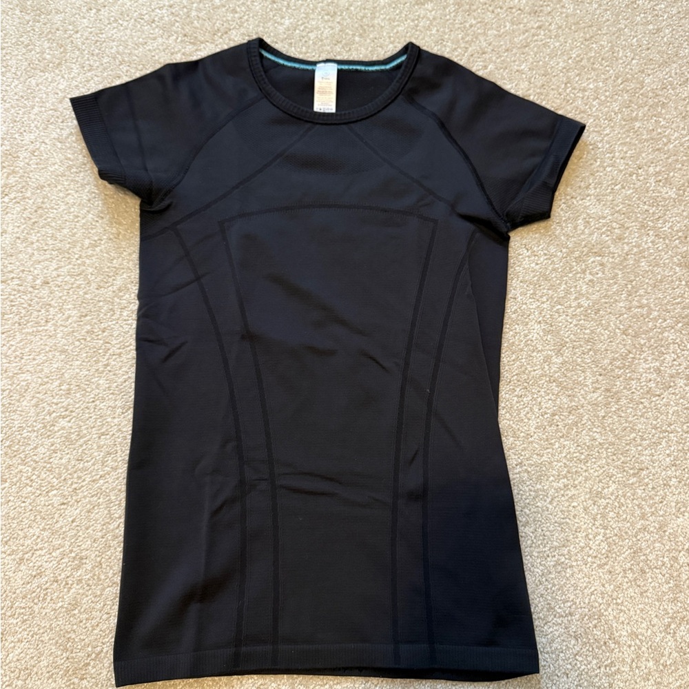 Ivivva Black Short Sleeve Athletic Tee